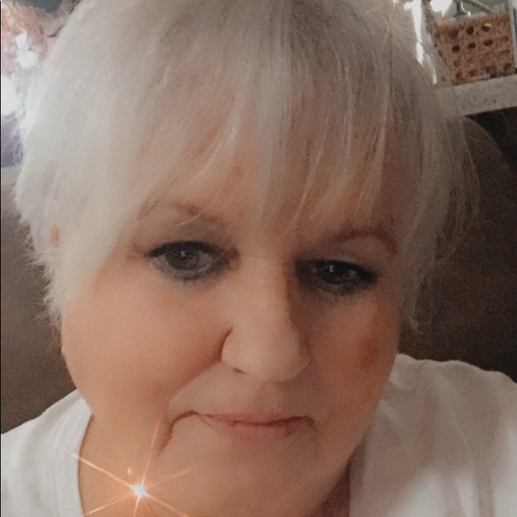 Welcome, come on in. - Picture 3 of 9